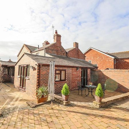 4 Green Farm Cottage Chester Exterior photo