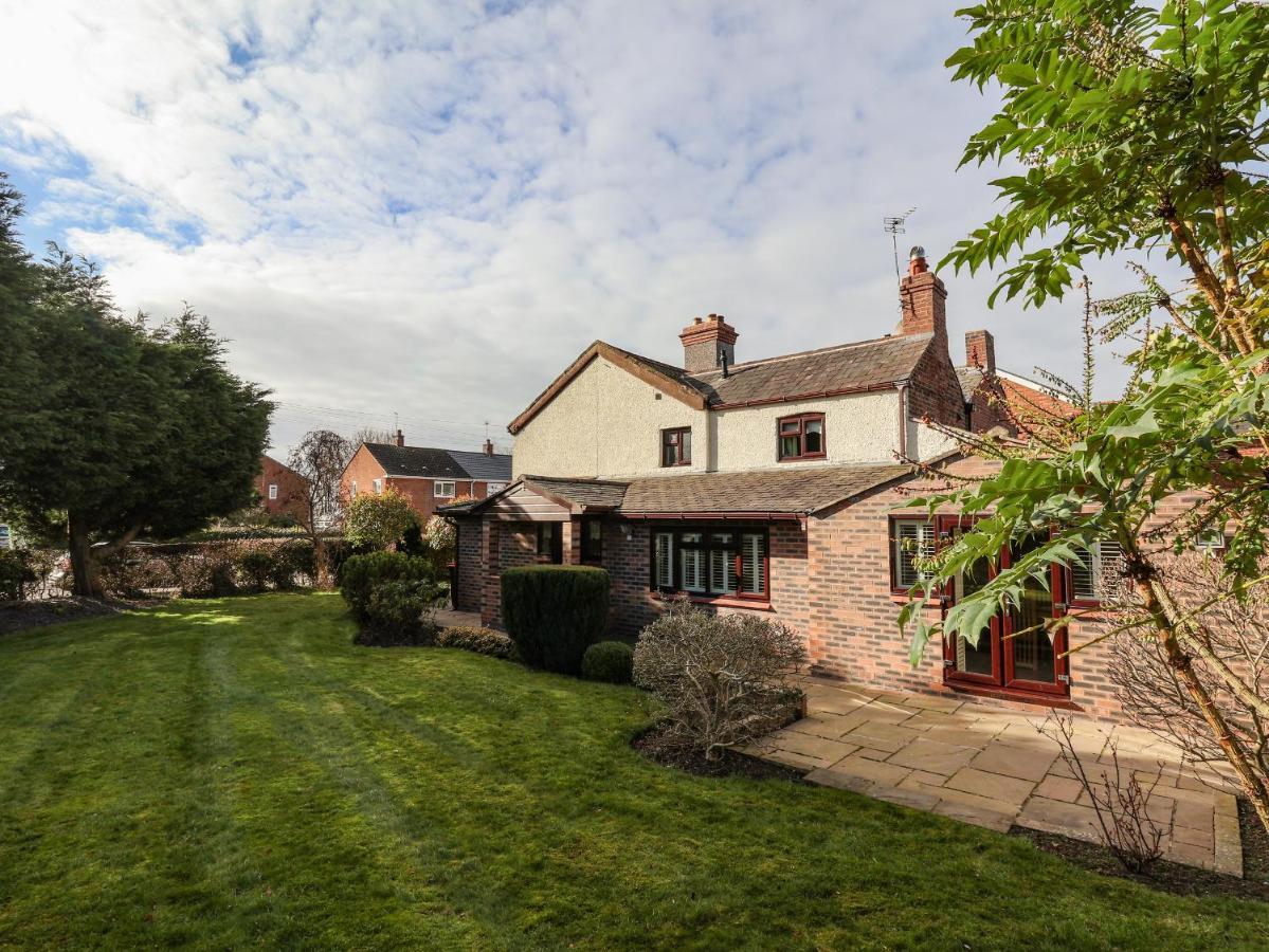 4 Green Farm Cottage Chester Exterior photo